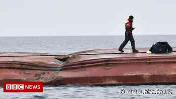 Two detained after UK boat's fatal collision off Sweden