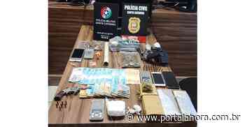 Imbituba: Operação contra o tráfico, das polícias Civil e Militar, prende quatro traficantes e apreende drogas, armas, munições e dinheiro - Portal AHora