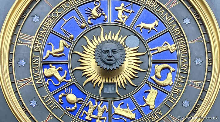 An astrological clock with Winston Churchill’s face in it