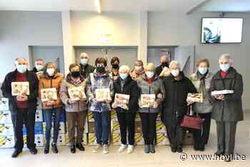 Seniorenraad bezorgt alle 85-plussers een lekker en verrassend eindejaarsgeschenkje - Het Belang van Limburg