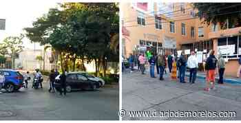 Bomberos y policías jubilados colapsan vialidad en Cuernavaca; exigen pagos - Diario de Morelos