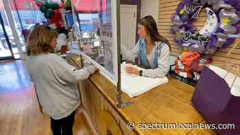 US retail sales numbers up three months in a row - Spectrum News