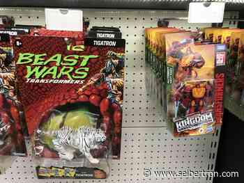 Exclusive Transformers Beast Wars Tigatron and Scorponok Reissues Found at Taiwanese Retail - seibertron.com