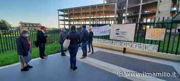 Discarica Roncigliano: protesta davanti al Comune di Ardea del Comitato Ust: "Uniti per salvaguardare il territorio" - ilmamilio.it - L'informazione dei Castelli romani