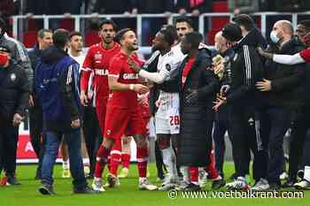 Speler van Antwerp ontsnapte aan rood na kopstoot in tumult tegen Standard