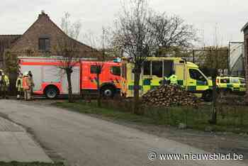 73-jarige man buiten levensgevaar nadat hij geplet werd tussen machine en paal