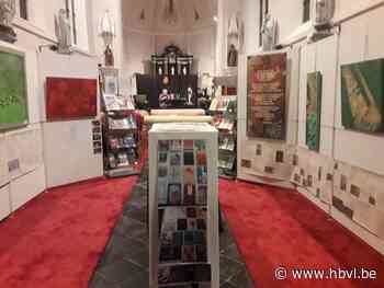 Ina Stabergh stelt boek voor in de kerk waar haar grootvader werd gedoopt - Het Belang van Limburg