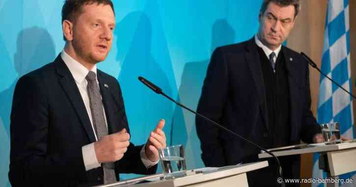 Bayern und Sachsen stimmen Vorgehen bei Corona ab