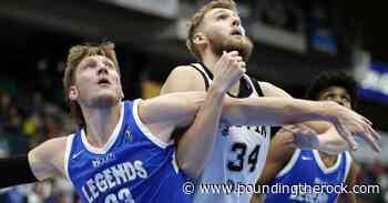 Jock Landale powers the Austin Spurs to victory over the Texas Legends - Pounding The Rock