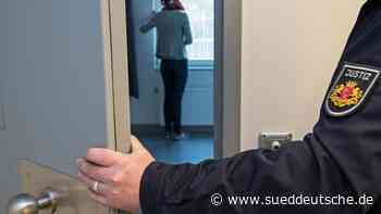 Justiz - Kiel - Gnadenerweise vor Weihnachten: Zwölf Gefangene früher frei - Panorama - SZ.de - Süddeutsche Zeitung