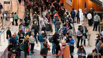 Omicron and Delta be damned: Americans won't stop flying