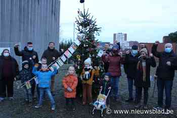 Corremansstraat scoort met multiculturele kerstboom