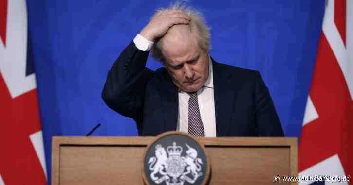 Johnson bringt umstrittene Corona-Maßnahmen durchs Parlament