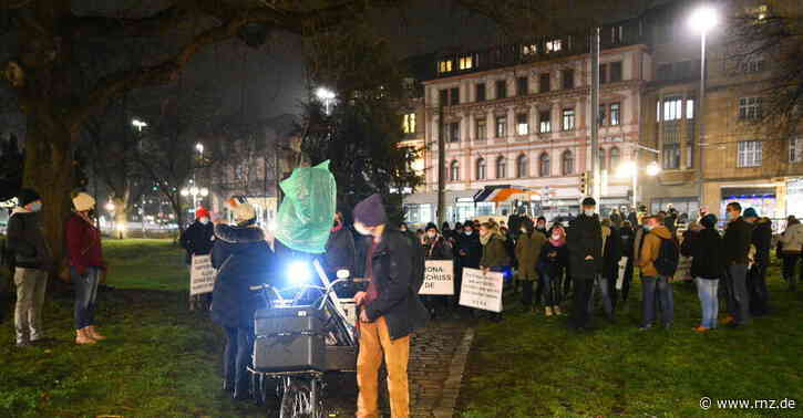"Spaziergang" in Heidelberg:  100 Teilnehmer bei genehmigter Demo (plus Video