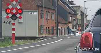 Opnieuw spoorloper aan overweg in Sint-Gillis-Dendermonde: derde geval in maand tijd - Het Laatste Nieuws