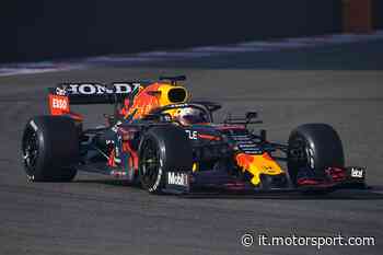 Test Abu Dhabi, Day 1: Verstappen è stato fermo un'ora e mezza - Motorsport.com - IT