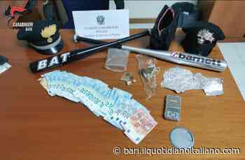 Gravina, in giro all'alba con soldi droga e mazze da baseball: pusher 20enne in manette - Il Quotidiano Italiano - Bari