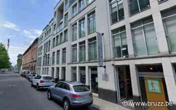 Kleinste boek ter wereld wordt geveild in Brussel - BRUZZ