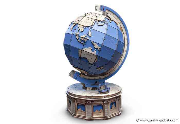 Wooden mechanical transmission splicing world globe hits Kickstarter