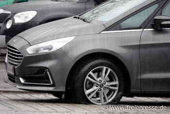 Chemnitz: Unbekannte zerstechen 25 Autoreifen - Freie Presse