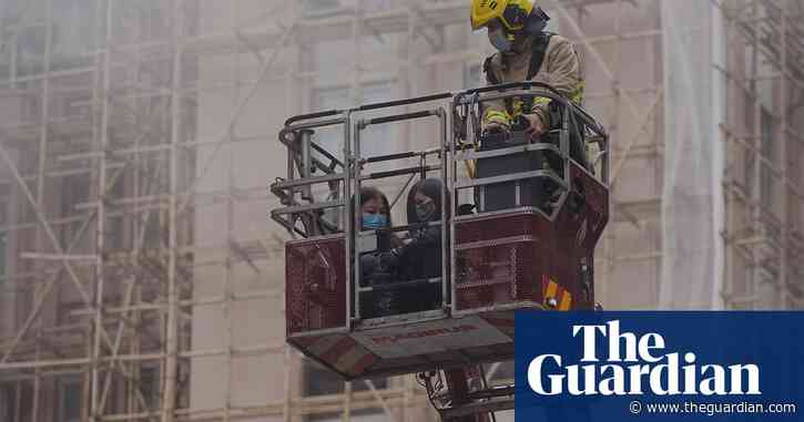 Scores rescued from Hong Kong World Trade Centre after shopping centre fire