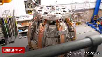 Nuclear fusion reactor experiment to produce clean energy