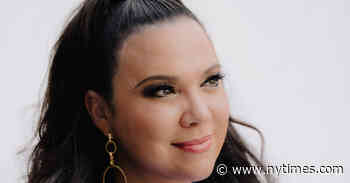 In ‘With Love,’ Gloria Calderón Kellett Comes Home for the Holidays