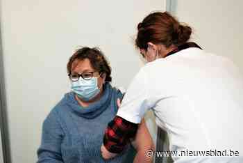 Overheden zetten alle zeilen bij om derde prikken te versnellen maar Wase vaccinatiecentra sluiten de deuren in kerstvakantie: “We zitten perfect op schema”