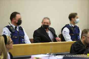 Castermans vraagt om halfbroertje te knuffelen tijdens proces over moord zonder lijk