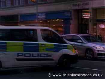 Man suffers 3 fatal gunshot wounds from police shots