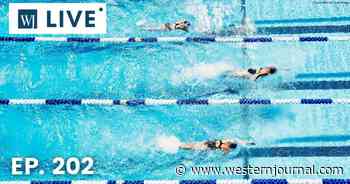 'WJ Live': Man Who Believes He's a Woman Dominates Women's College Swimming - Shock Footage