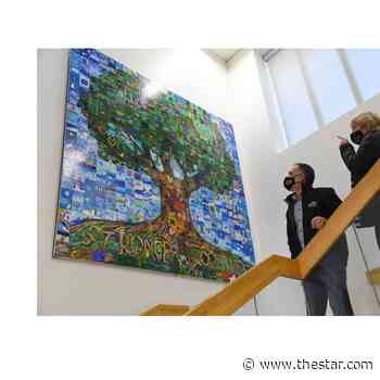 Aurora unveils 450-tile community mural at town hall - Toronto Star