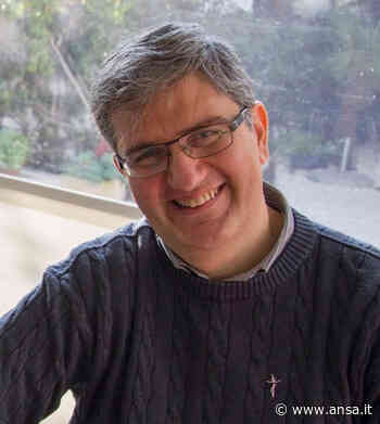 Parroco Trani difende adolescente da bulli e viene aggredito - Agenzia ANSA