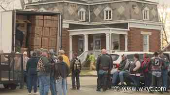 Wreaths Across America to honor veterans at Camp Nelson - WKYT