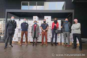 Lions Club schenkt honderd kerstpakketten (Holsbeek) - Het Nieuwsblad