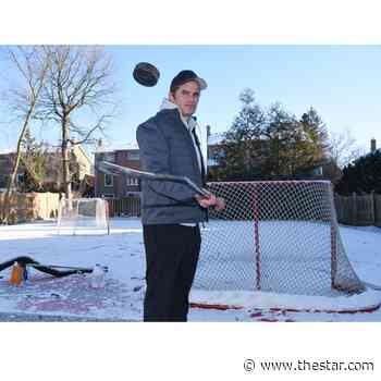 Markham residents, city face off over backyard hockey rink - Toronto Star
