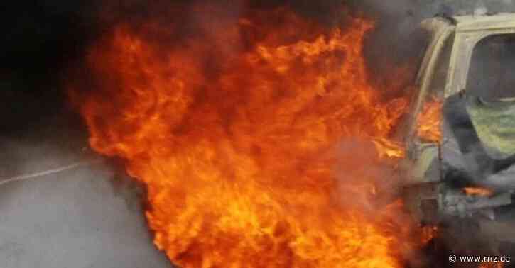 Heidelberg:  Auto gerät in Brand