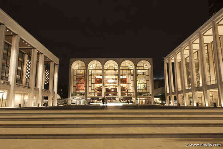 Met Opera requires vaccine boosters, how to make your tweets stand out in 2022, and Kraft Heinz to reimburse customers amid cream cheese shortage