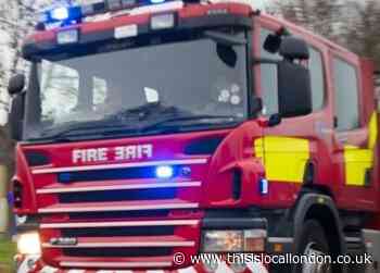 Six rescued from flat fire in Mitcham