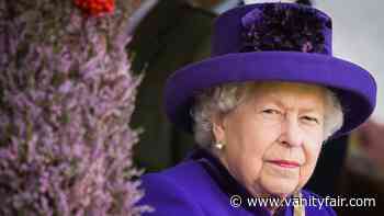 Queen Elizabeth Cancels Her Traditional Christmas Lunch Due to Surge in Coronavirus Cases - Vanity Fair