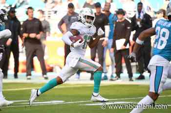 Dolphins' Jaylen Waddle Placed on COVID-19 Reserve List