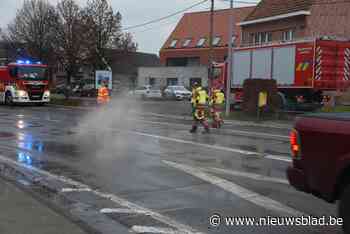 Cacaoboter stuurt ochtendspits in de war aan rotonde - Het Nieuwsblad