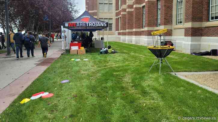 'Frisbee Rob' McLeod recruited by SAIT to build disc sports program