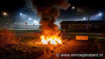 112-nieuws: auto raakt van de weg en ramt boom • airco valt van vrachtwagen - Omroep Brabant