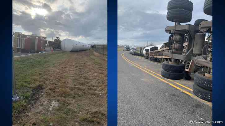 Overturned truck closes road in southeast Williamson County