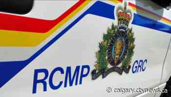 1 injured in head-on crash on Hwy. 2A south of Calgary