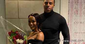 Cher turns out to be mystery masked woman who snapped viral photo of couple     - CNET