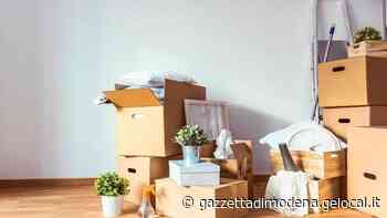 Modena, donna sfrattata: «I miei ricordi presi e venduti a pochi euro al mercatino» - La Gazzetta di Modena