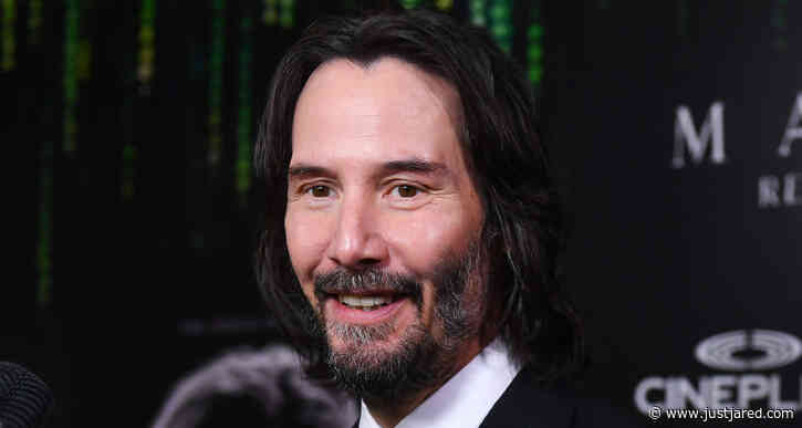Keanu Reeves Premieres 'The Matrix Resurrections' Back Home in Canada!