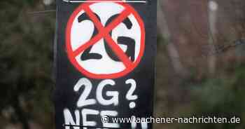 Demonstrationen in Aachen: Impfgegner ziehen durch die Innenstadt